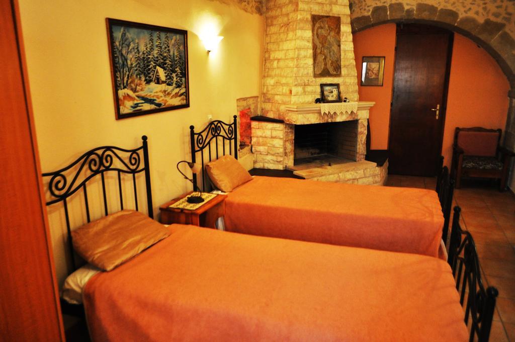 Εlegant Villa Liakos Pigí Zimmer foto